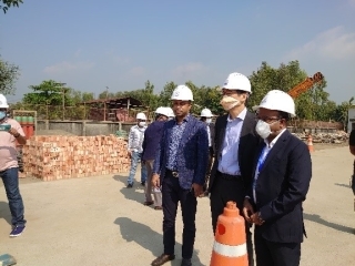 H. E. Mr. ITO Naoki visited ship breaking and recycling yards 1