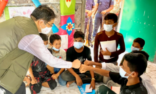 Ambassador ITO Naoki Made His Visit to the displaced persons’ Camps in Cox's Bazar